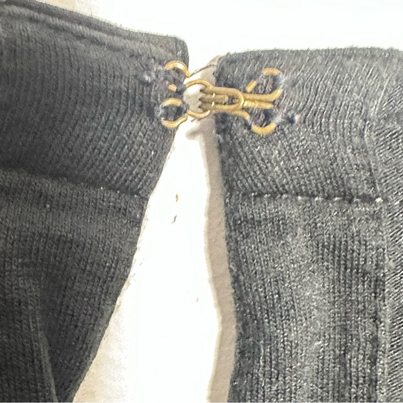 Ann Taylor Black‎ Lace Overlay Sleeveless Top, Size Small Elegant size Small - Picture 12 of 15